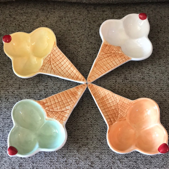 Other - EUC Williams Sonom Ice Cream Plates Bowls Dessert